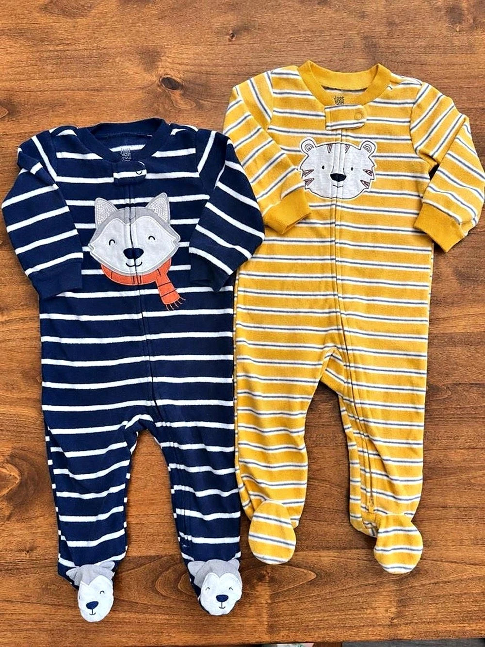 Lot of 2 Carters Just One You Winter Fleece Pajamas Tiger Wolf Husky Dog 9 Month